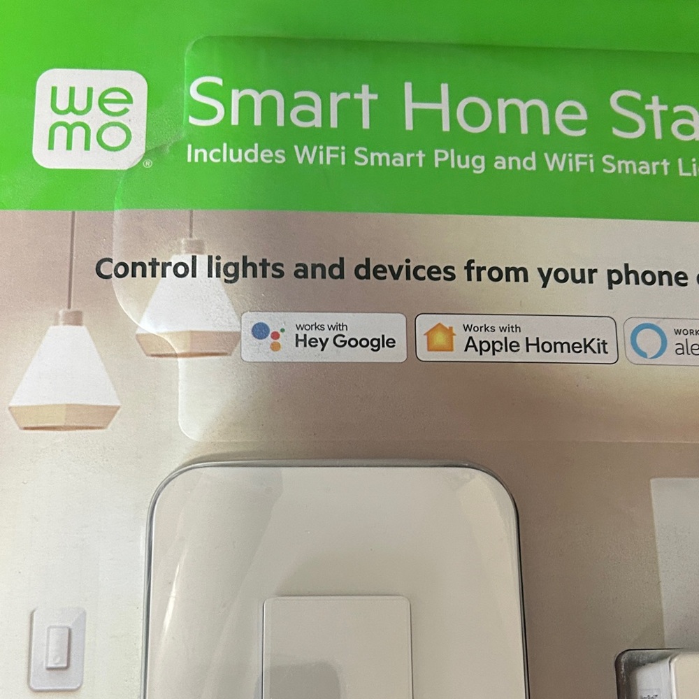Smart Home Starter Kit - White - Picture 2 of 3
